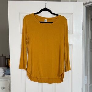 Old Navy Mustard Long Sleeve Top
